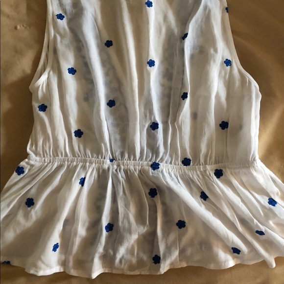 Embroidered Tank Top - Picture 4 of 4